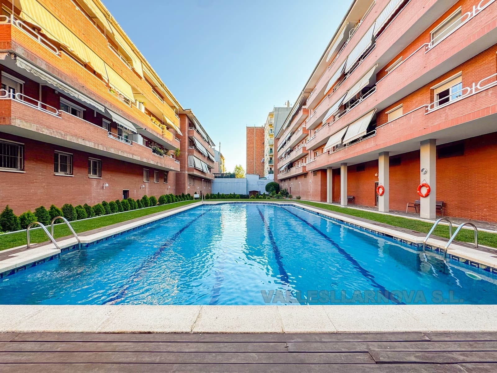 PISO Y PARKING CON PISCINA - foto 3