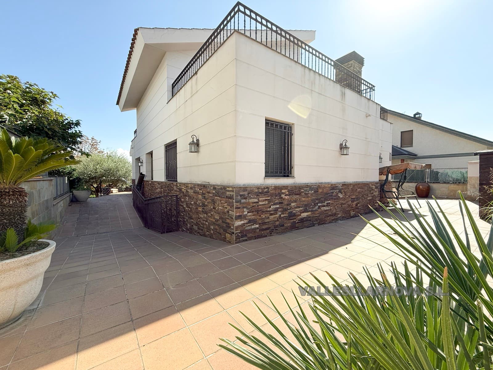 ZONA PRIVILEGIADA JUNTO A PARETS - foto 4